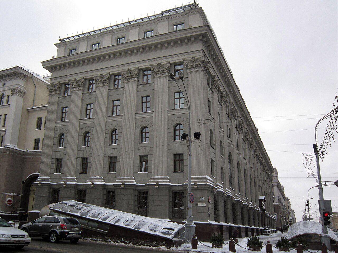 Советский Минск: проспект, метро и Дом правительства
